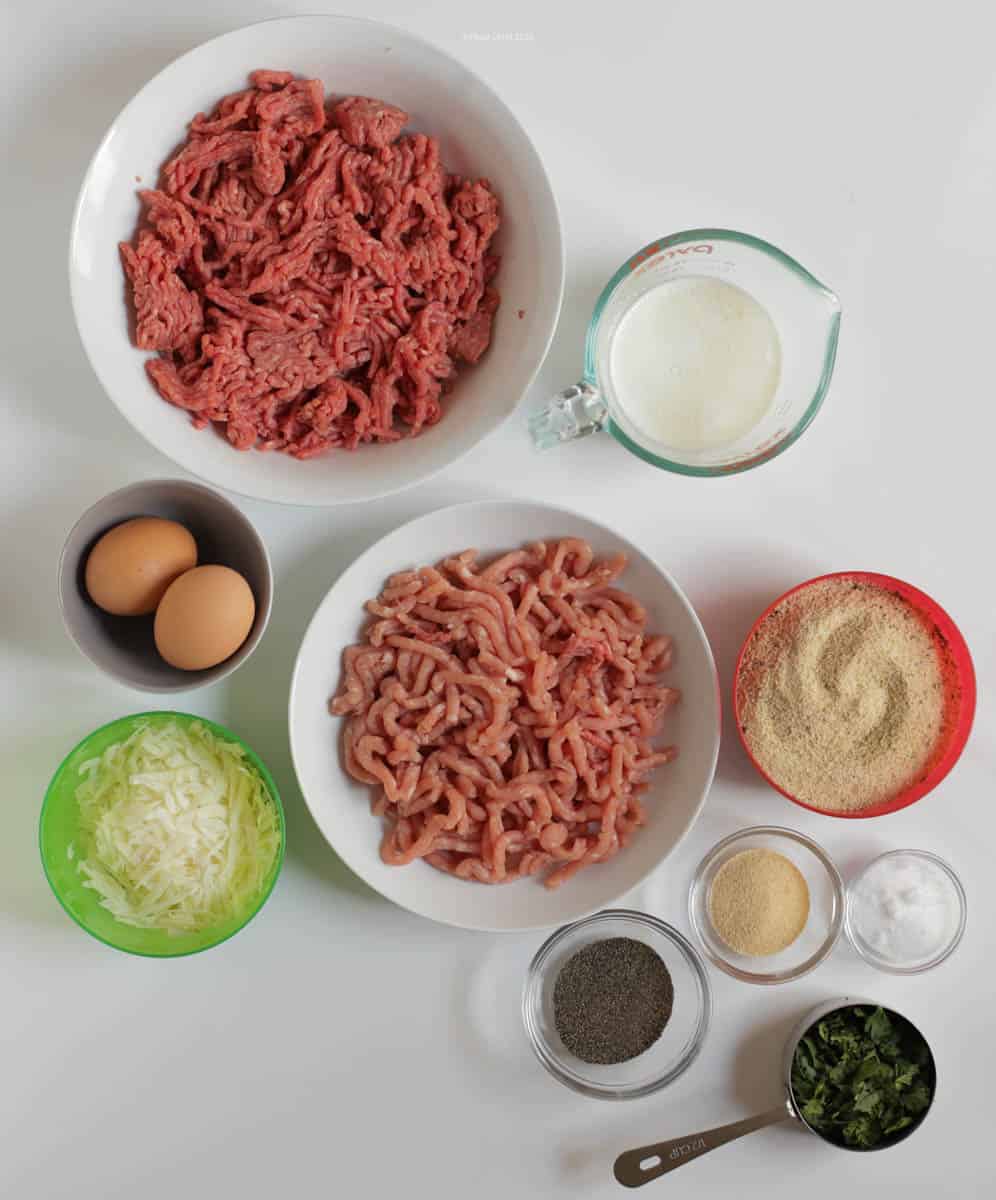 Photo of ingredients needed for Italian meatballs