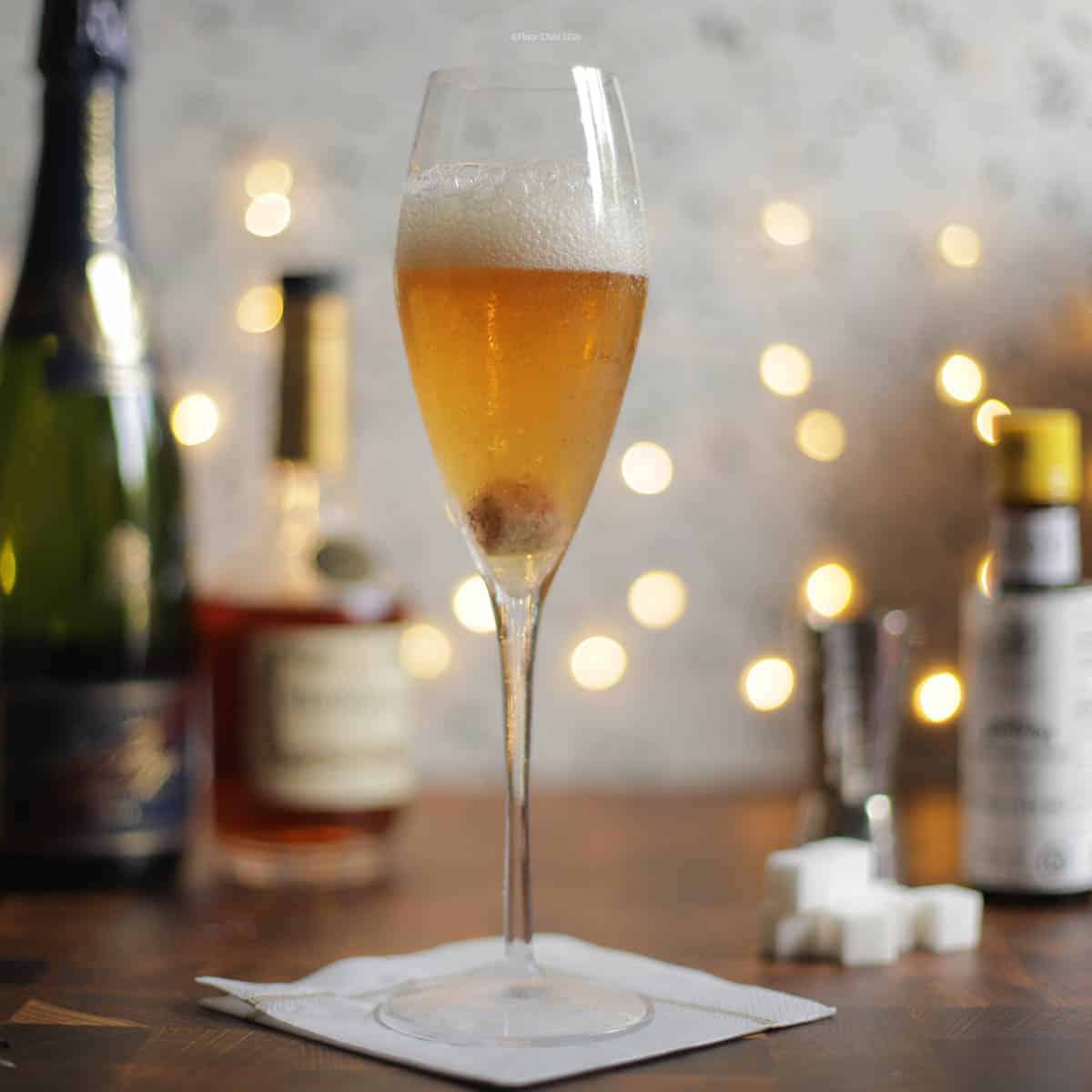 https://flourchild.com/wp-content/uploads/2020/10/champagne-cocktail-1200.jpg