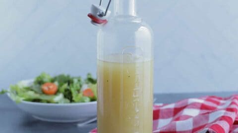 Homemade Vinegar and Oil Salad Dressing Homemade Vinegar and Oil Salad Dressing